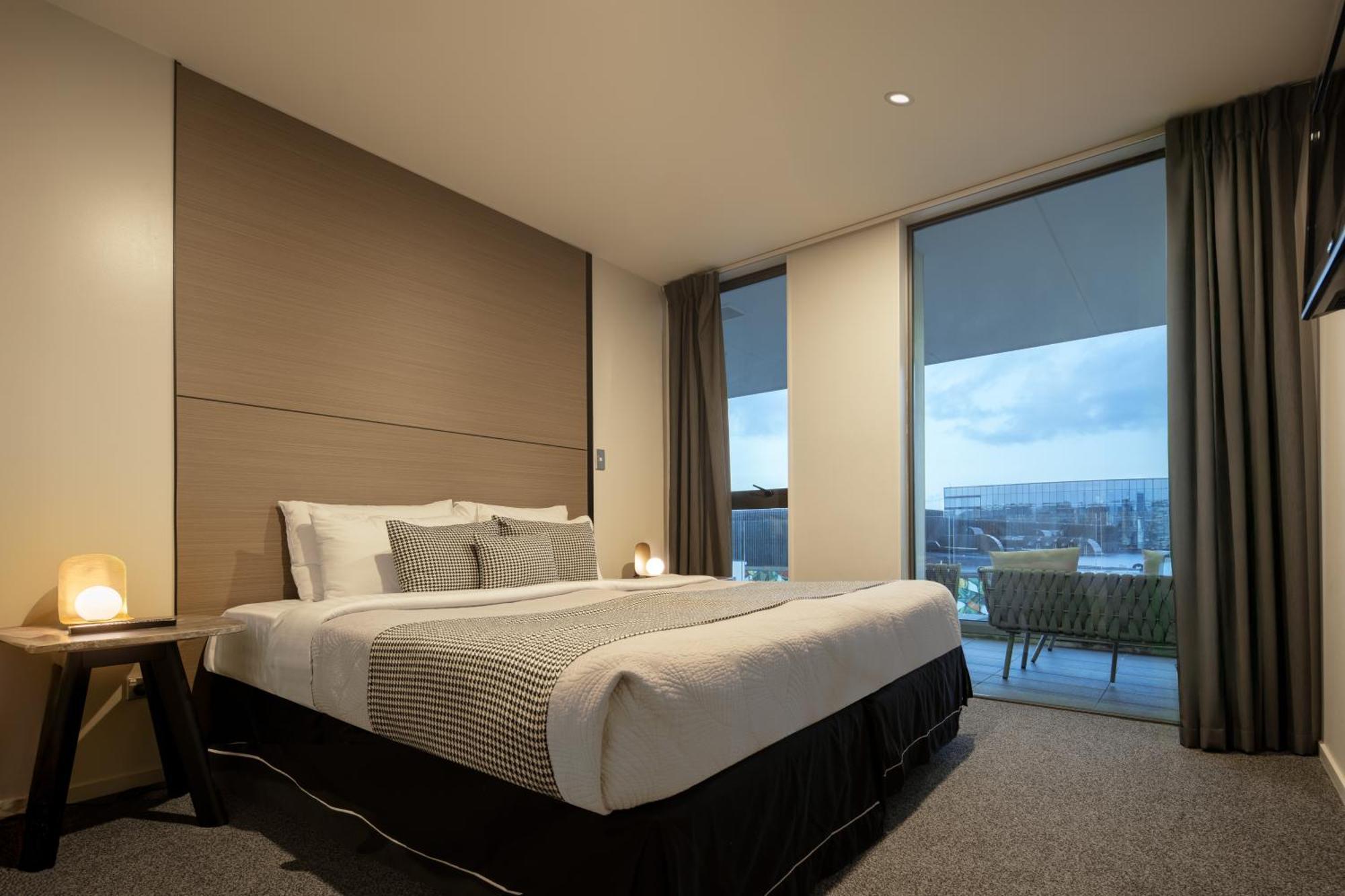 Quest On Hobson Serviced Apartments Окленд Екстер'єр фото